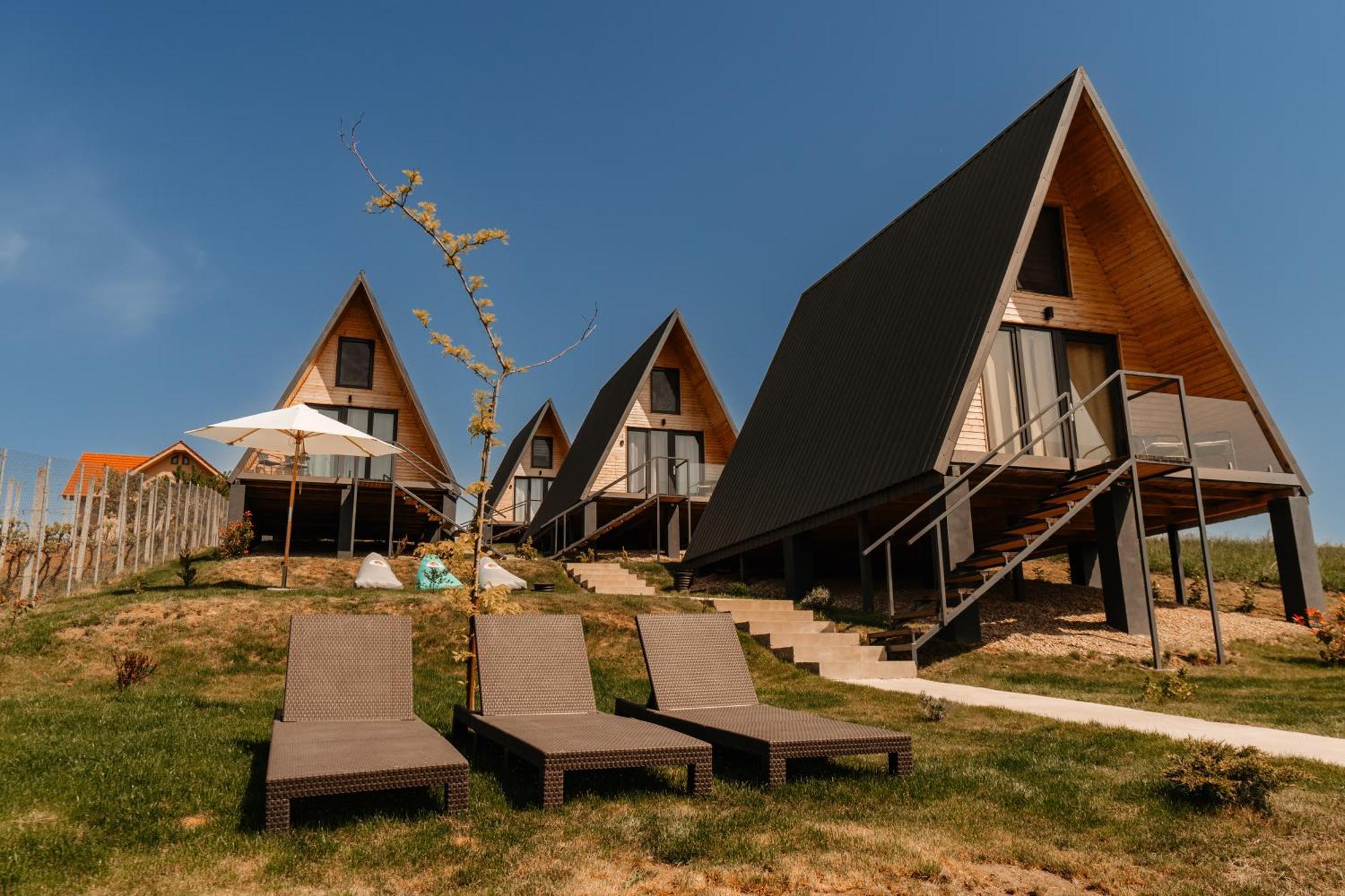 Cavo Village- Cabins Rental Baile 1 Mai Rontau Exterior foto