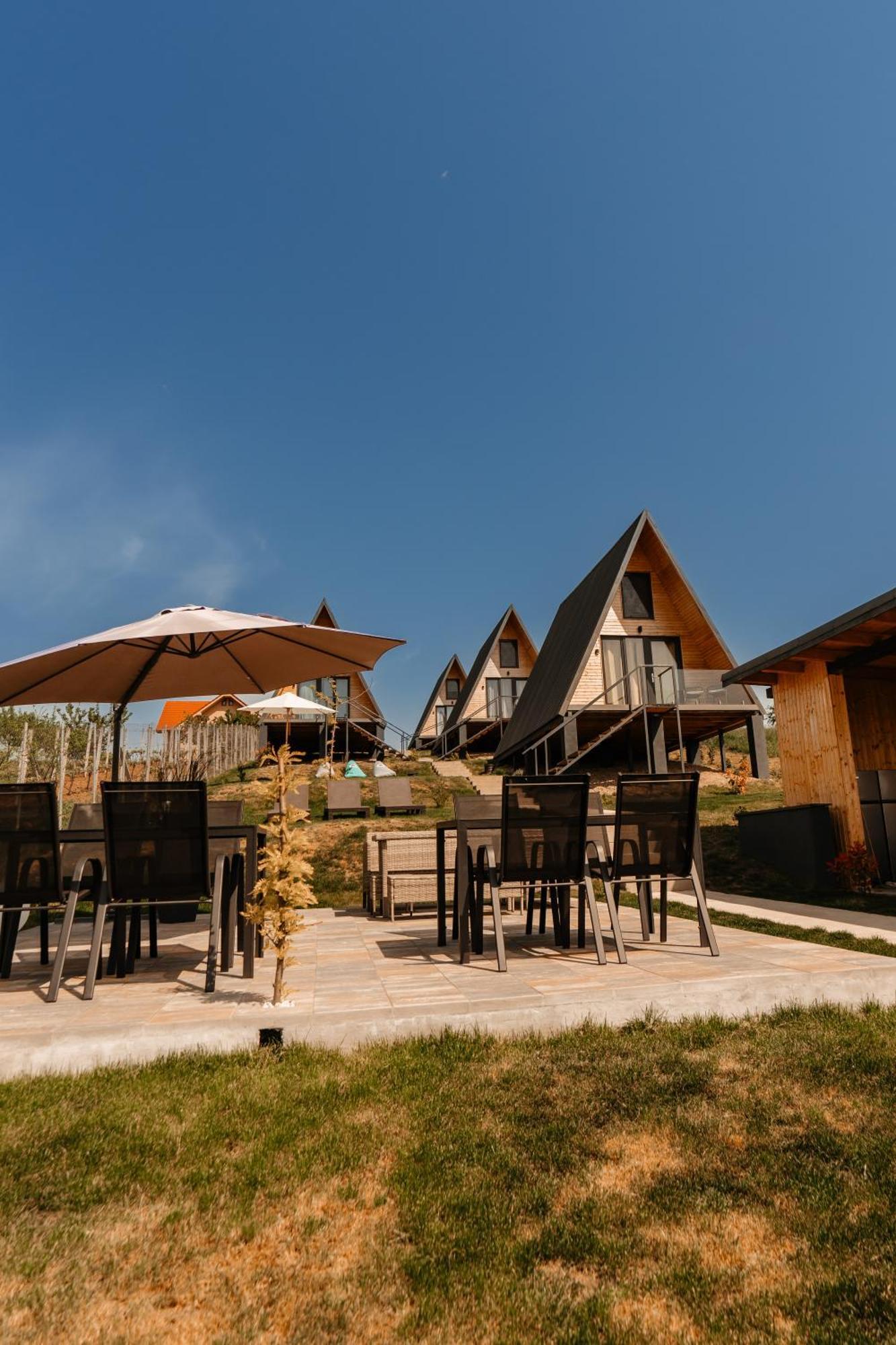 Cavo Village- Cabins Rental Baile 1 Mai Rontau Exterior foto